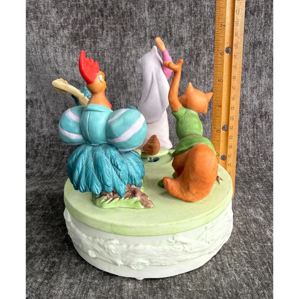 Vintage Disney Collection Musical‎ Memories Robin Hood Ceramic Music Box Ltd Ed